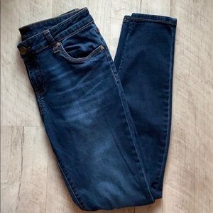 Kut from the Kloth Mia Toothpick Skinny